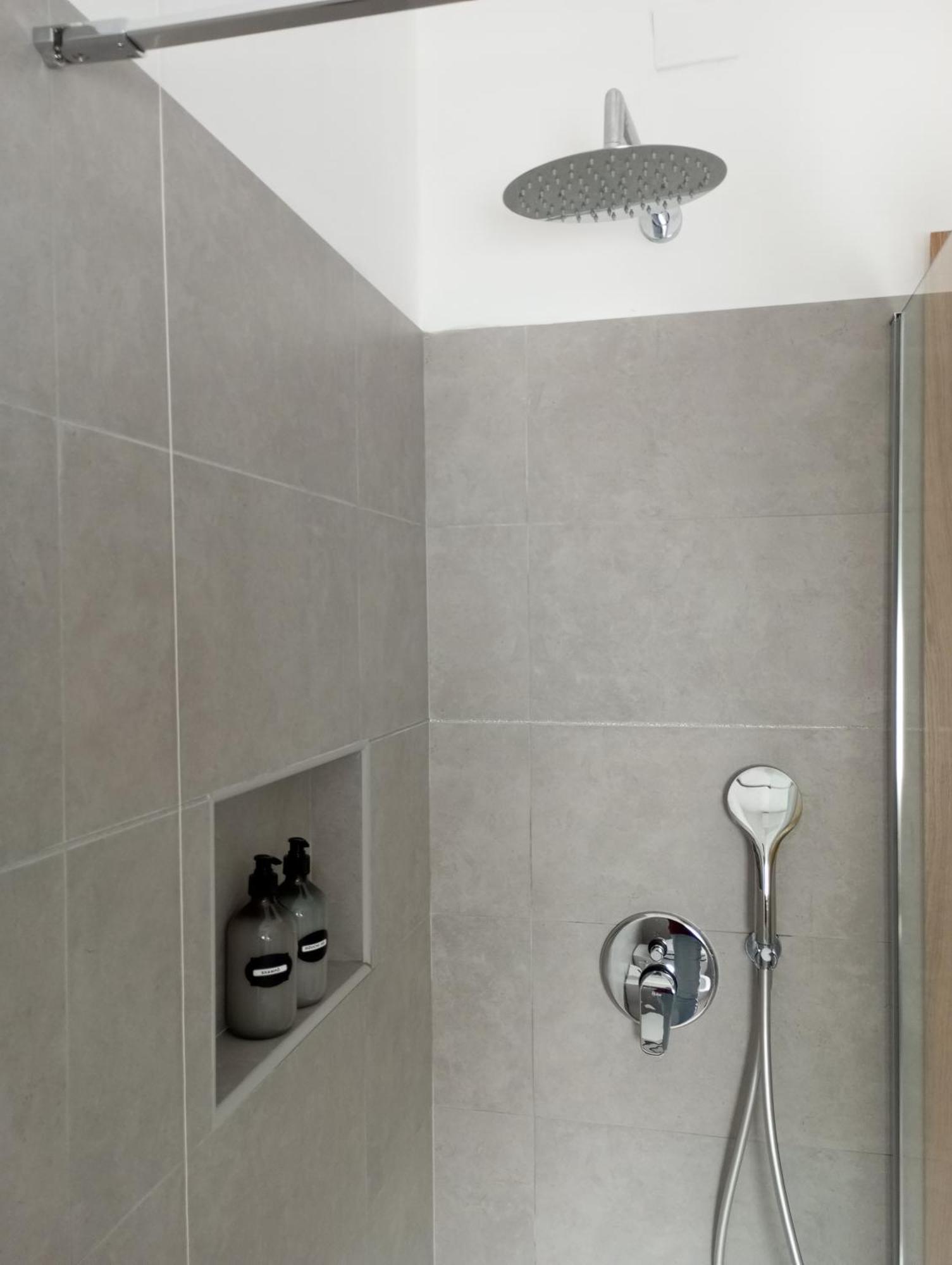 Casa Vacanze Il Fiore Di Loto Apartment Zibido San Giacomo ภายนอก รูปภาพ